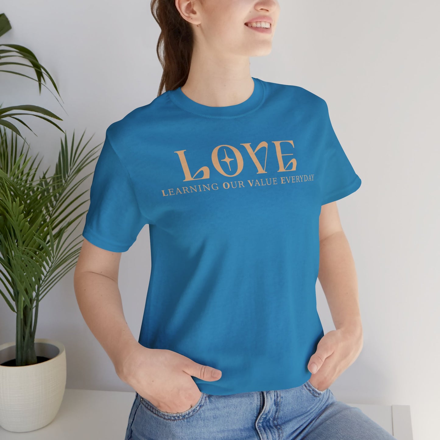 Love Tee, Unisex Shirt