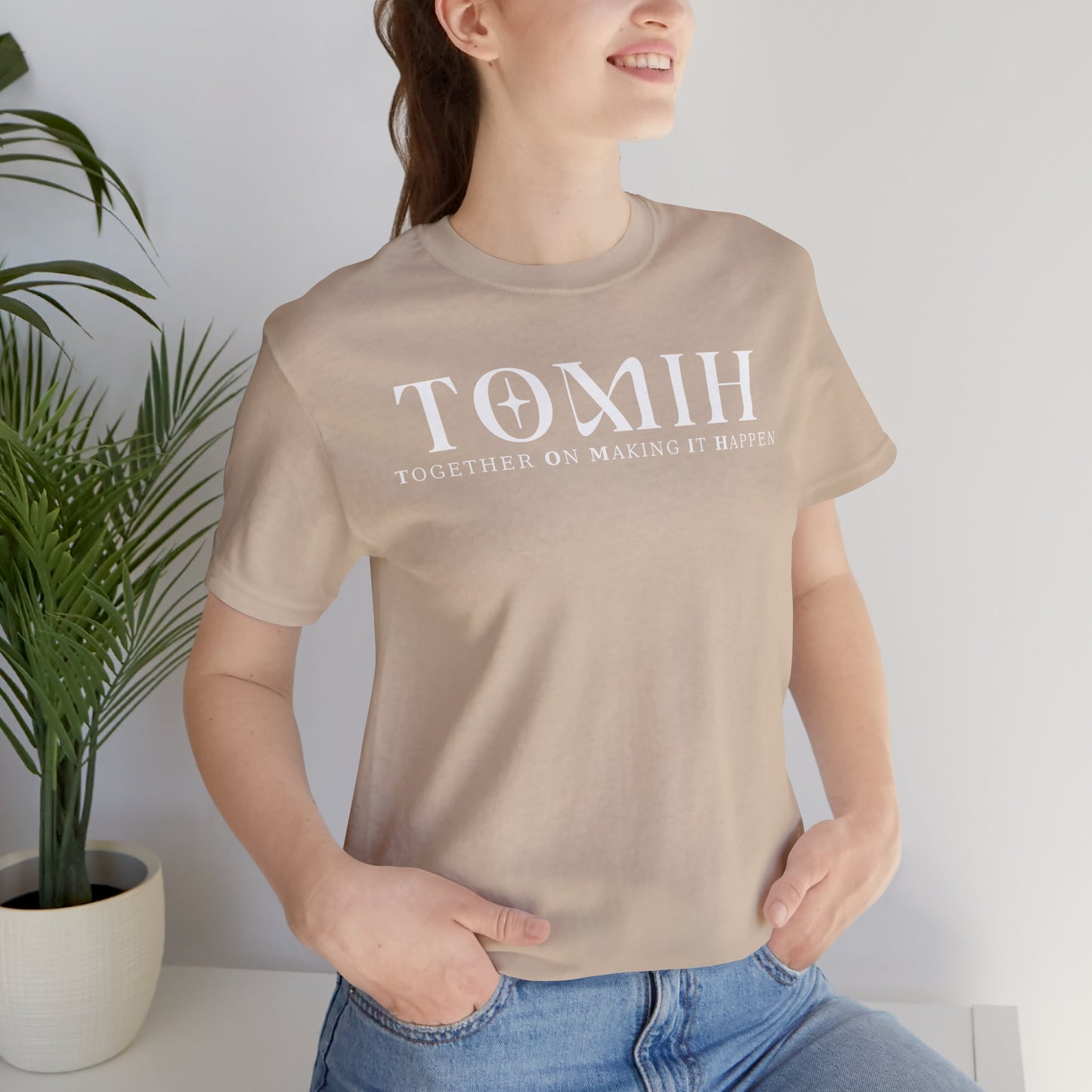 TOMIH Tee